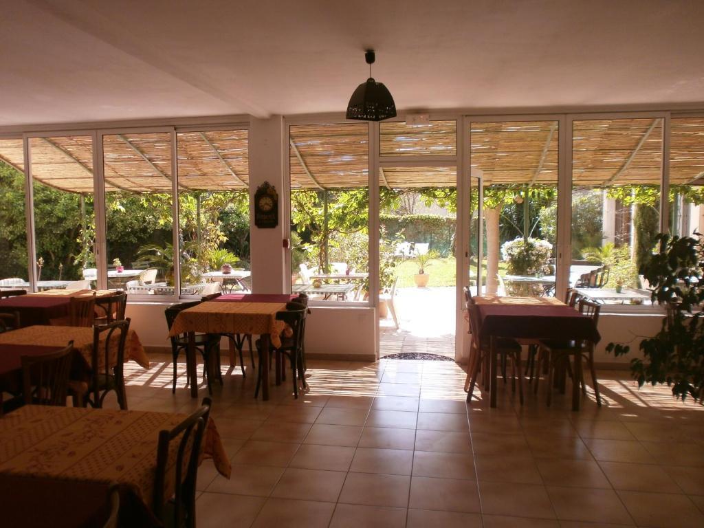 Hotel Du Parc Six-Fours-les-Plages Exterior photo