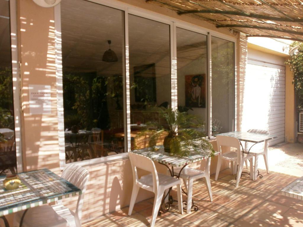 Hotel Du Parc Six-Fours-les-Plages Exterior photo